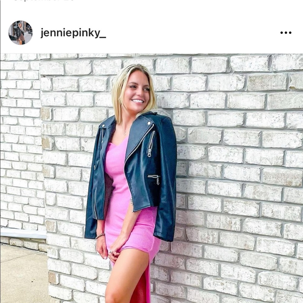 Vici hot pink ribbed dress worn once fir pictures